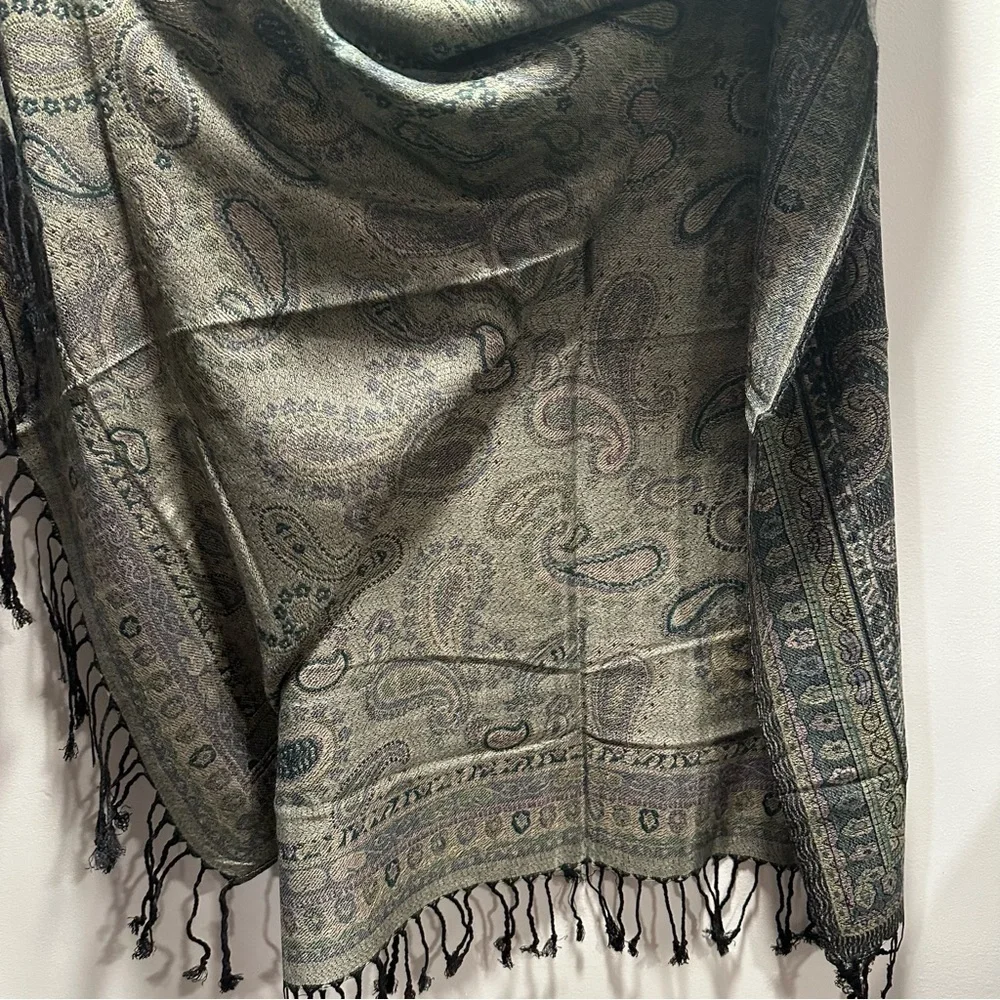 Elegant Shawl in Earthy Green- Versatile Wrap, Stole, Scarf, Veil, Soft & Cozy